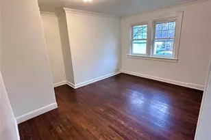 8 Plymouth St, Fairfield, NJ 07004 - Photo 4