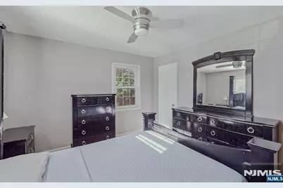 11 Raritan Avenue, Paterson, NJ 07503 - Photo 22