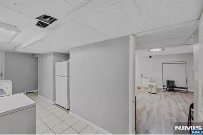 11 Raritan Avenue, Paterson, NJ 07503 - Photo 34