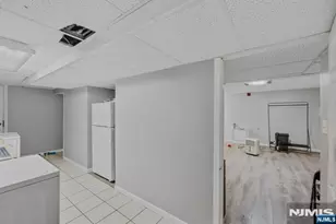 11 Raritan Ave, Paterson, NJ 07503 - Photo 34