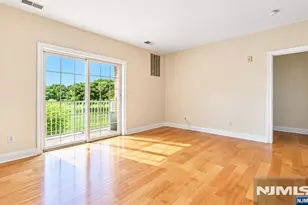 3211 Windsor Park Ct 150, Englewood, NJ 07631 - Photo 8