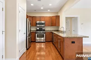 3211 Windsor Park Ct 150, Englewood, NJ 07631 - Photo 4