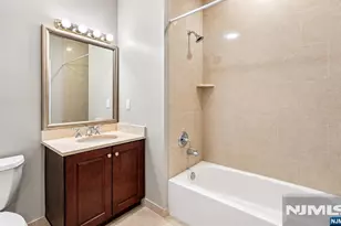 3211 Windsor Park Ct 150, Englewood, NJ 07631 - Photo 12