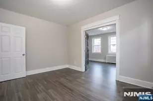14 Burdette Pl 2, Fairview, NJ 07022 - Photo 6