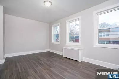 14 Burdette Place 2 #2, Fairview, NJ 07022 - Photo 8