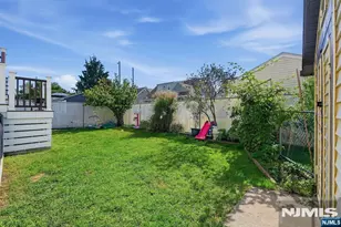 262 Lee St, Elmwood Park, NJ 07407 - Photo 44
