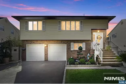 262 Lee Street, Elmwood Park, NJ 07407 - Photo 1