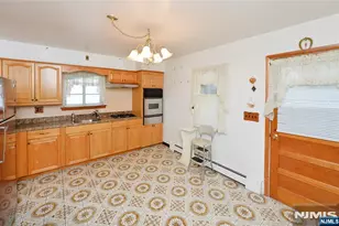 427-431 Edmund Ave, Paterson, NJ 07502 - Photo 16
