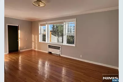 563 Lake Shore, West Milford, NJ 07421 - Photo 4