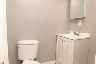 179 Vermont Ave, Newark, NJ 07106 - Photo 12
