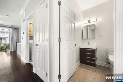 382 Kingston Court 382 #382, West New York, NJ 07093 - Photo 10