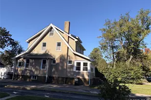 54 Bogert St, Teaneck Township, NJ 07666 - Photo 4