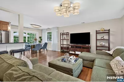 125 Druid Avenue, Dumont, NJ 07628 - Photo 24