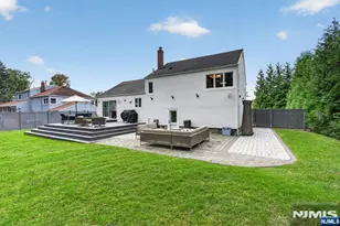 125 Druid Ave, Dumont, NJ 07628 - Photo 36