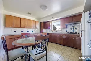325 Grant Ave, Lyndhurst Township, NJ 07071 - Photo 26