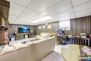 325 Grant Ave, Lyndhurst Township, NJ 07071 - Photo 30