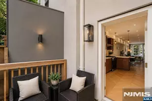 522 Martin Luther King Dr, Jersey City, NJ 07304 - Photo 8