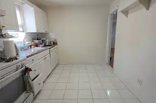 14 Homestead Ave 2, Palisades Park, NJ 07650 - Photo 1