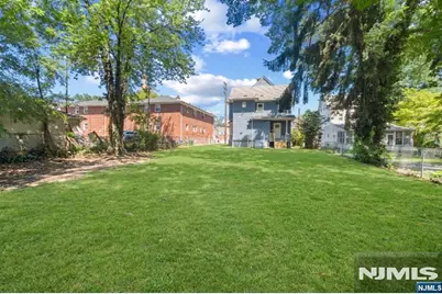 520 Grand Avenue, Rahway, NJ 07065 - Photo 8
