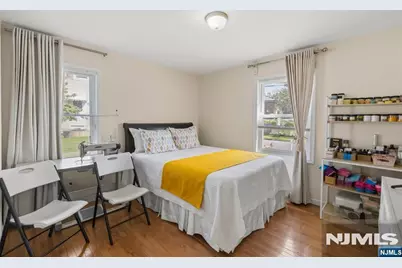 35 Colonial Avenue, Paterson, NJ 07502 - Photo 12
