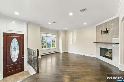 125 Edsall Boulevard B #B, Palisades Park, NJ 07650 - Photo 6