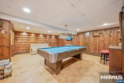 340 Alan Drive, Paramus, NJ 07652 - Photo 22