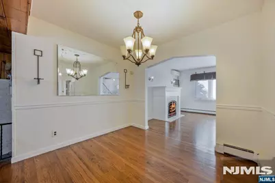 340 Alan Drive, Paramus, NJ 07652 - Photo 8