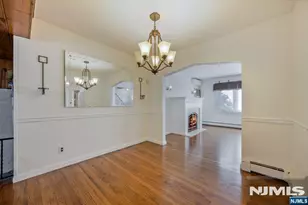 340 Alan Dr, Paramus, NJ 07652 - Photo 8