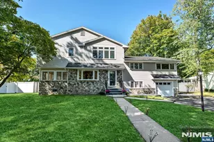 23 Spruce Pl, Ho Ho Kus, NJ 07423 - Photo 1