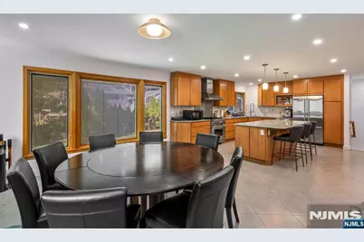 23 Spruce Place, Ho Ho Kus, NJ 07423 - Photo 6
