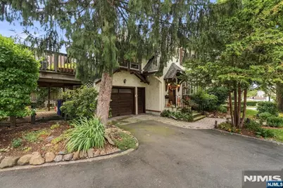 495 Edgewood Place, Rutherford, NJ 07070 - Photo 26
