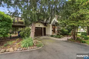 495 Edgewood Pl, Rutherford, NJ 07070 - Photo 26