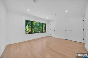 253 5th Street B, Palisades Park, NJ 07650 - Photo 32