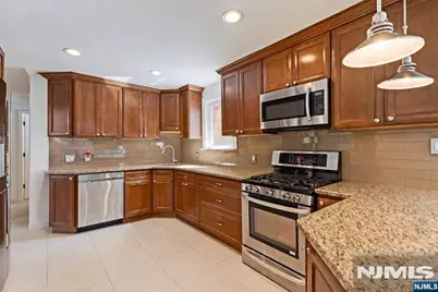 64 Spring Valley Road, Paramus, NJ 07652 - Photo 12