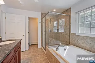 64 Spring Valley Rd, Paramus, NJ 07652 - Photo 20