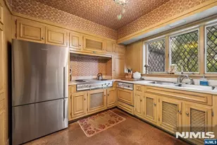 568 Waterloo Rd, Stanhope, NJ 07874 - Photo 12