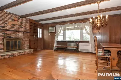 4 Demartini Place, Waldwick, NJ 07463 - Photo 10