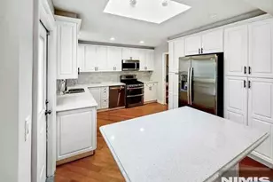14 Cedar St, Cresskill, NJ 07626 - Photo 8