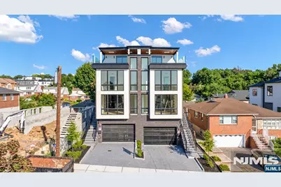 1524 11th Street, Fort Lee, NJ 07024 - Photo 2