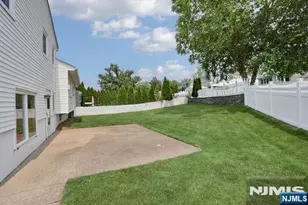 7-32 Richard St, Fair Lawn, NJ 07410 - Photo 30