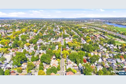 230 Teaneck Road, Ridgefield Park, NJ 07660 - Photo 32