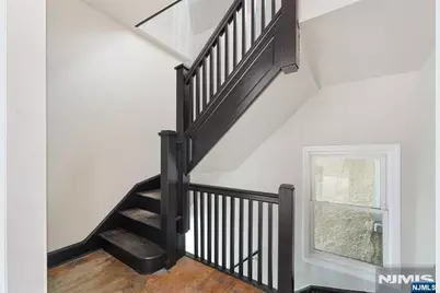 83 Tremont Avenue, Newark, NJ 07106 - Photo 14
