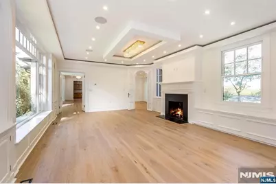 257 Upper Mountain, Montclair, NJ 07043 - Photo 12