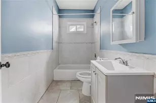10 Howell Pl, Newark, NJ 07106 - Photo 16