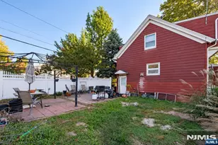 46 Laurel St, Ridgefield Park, NJ 07660 - Photo 10