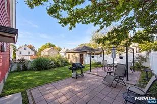 46 Laurel St, Ridgefield Park, NJ 07660 - Photo 8