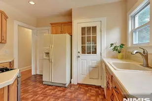 69 Watchung Ave 1, Montclair, NJ 07042 - Photo 8
