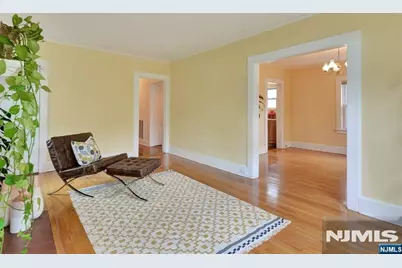 69 Watchung Avenue 1 #1, Montclair, NJ 07042 - Photo 6