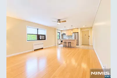 3001 Edwin Avenue 4A #4A, Fort Lee, NJ 07024 - Photo 6