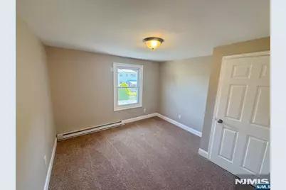 192 6th Street, Saddle Brook Township, NJ 07663 - Photo 10